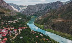 Sakin şehir Kemaliye’nin güzelliği mest etti