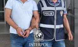 Interpol tarafından kırmızı bültenle 10 yıldır aranıyordu! İzmir’de yakalandı