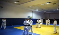 Görme Engelli Judo Milli Takımı, Mersin'de kampa girdi