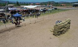 Balıkesir'de Akıncı Toyu 2022 Uluslararası Atlı Okçuluk Yarışması başladı