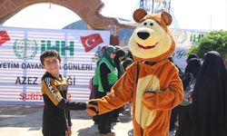 İHH, Suriye'nin kuzeyindeki Azez ilçesinde yetimler için şenlik düzenledi