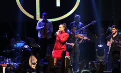 Kaş'ta fener alayı ve konser düzenlendi