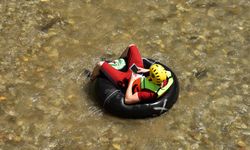 Kosova'da şambrel ile rafting yarışması düzenlendi