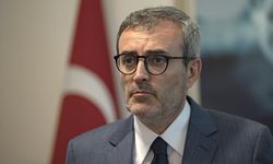 Mahir Ünal, "dezenformasyon yasası"nın ekime bırakıldığını açıkladı