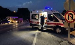 Sakarya'da ciple otomobilin çarpıştığı kazada 3 kişi yaralandı