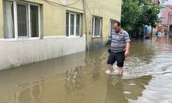 Zonguldak'ta evini su basan bedensel engelli Hasan Çayırlı yaşadıklarını anlattı: