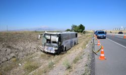 Kayseri'de yoldan çıkan yolcu otobüsündeki 12 kişi yaralandı