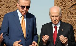 Cumhurbaşkanı Erdoğan, Ahlat'ta Selçuklu mezarlığını ziyaret etti