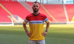 Göztepe, Emre Çolak'ı transfer etti