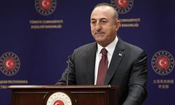 Mevlüt Çavuşoğlu, Erdoğan'ı tiye alan Miçotakis'i resmen bombaladı: Nereye ne zaman gideceğimize biz karar veririz