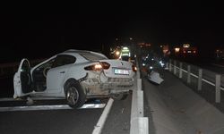 Manisa'da bariyer ve iki araca çarpan otomobildeki 2 kişi öldü, 2 kişi yaralandı