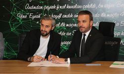 Sakaryaspor, teknik direktör Serkan Özbalta ile anlaşma imzaladı