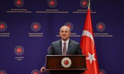 Bakan Çavuşoğlu: Bükreş'te üçlü zirve düzenlenecek