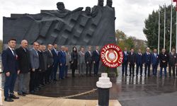 Gaziantep ve çevre illerde Öğretmenler Günü dolayısıyla törenler düzenlendi