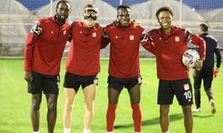 Sivasspor'un Antalya kampı sürüyor