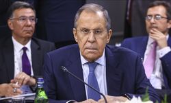 Lavrov'dan AP'ye tepki