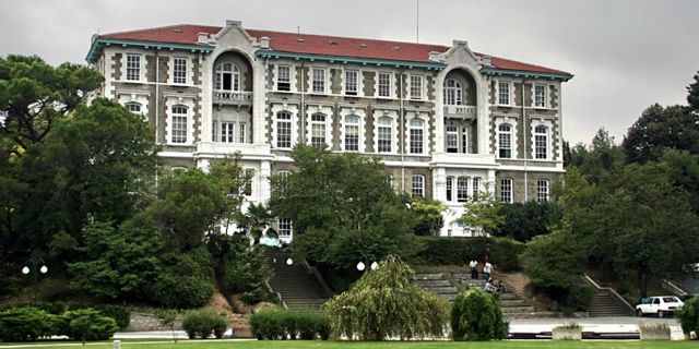 İstanbul'daki en iyi üniversiteler ve puanları 2023 (Özel-Devlet)