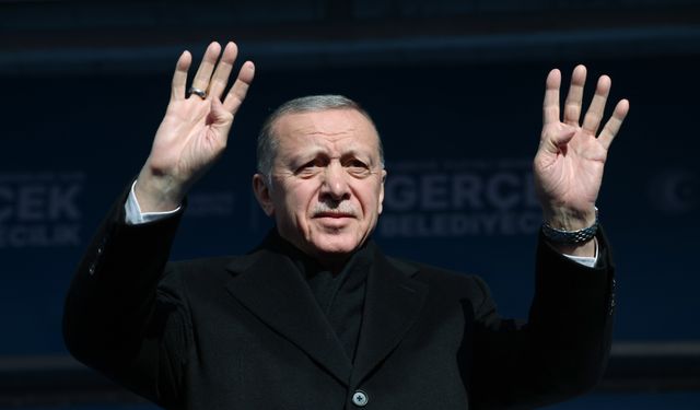 Erdoğan: “Şaft kaydı, dingil kırıldı. Motor su kaynattı, Özgür Efendi.”