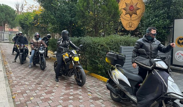 Motosikletlere dadanan çete çökertildi