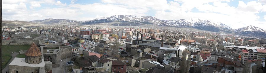 900px-Erzurum_Panorama