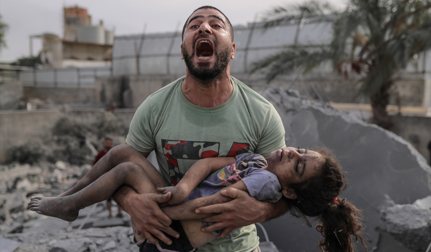 Gazze'de ölü sayısı 10 bini geçti!