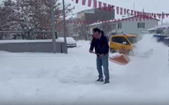 Yol kenarında yetişen şifa kaynağı