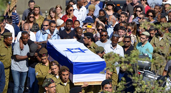 İsrailli askerin cenazesinde olay!