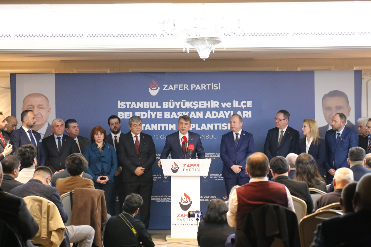 Zafer Partisi'nin iBB adayı Azmi Karamahmutoğlu oldu