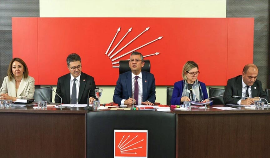 CHP Parti Meclisi ertelendi kriz tırmanıyor