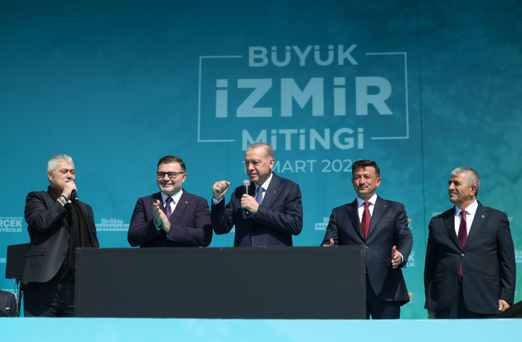 Recep Tayyip Erdoğan İzmir mitinginden halka sesleniyor