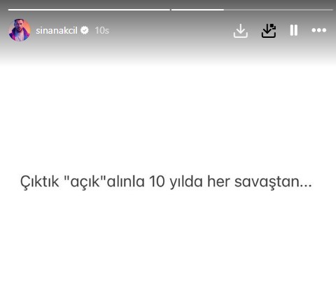 Hadise'nin Mayolu Sahne Kıyafetine Tepki