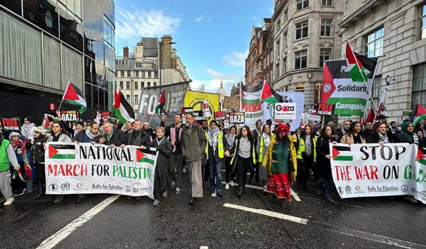 Londra'da yapılan 1 Mayıs kutlamalarında Gazze çağrısı