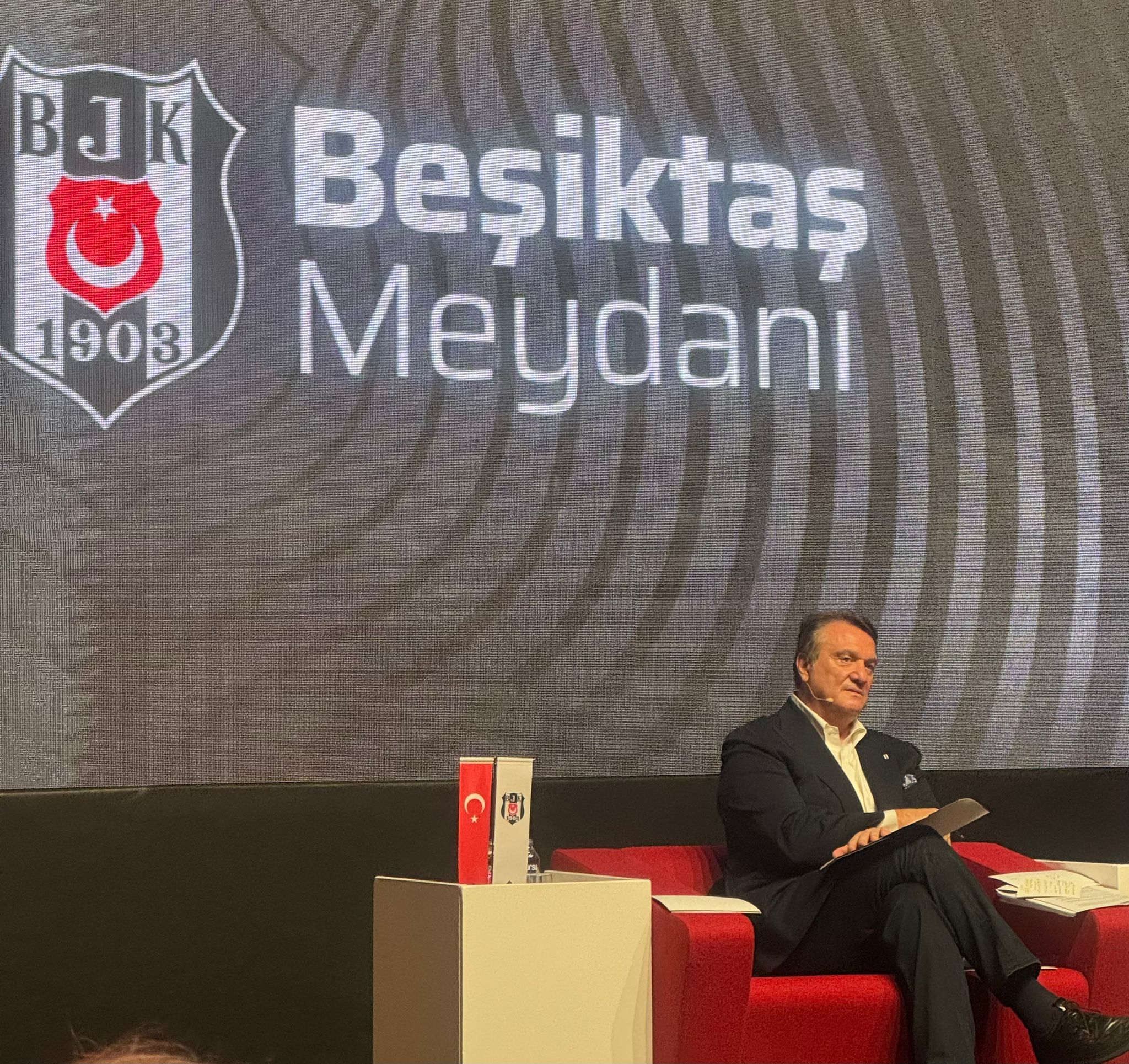 Beşiktaş Meydanı 2