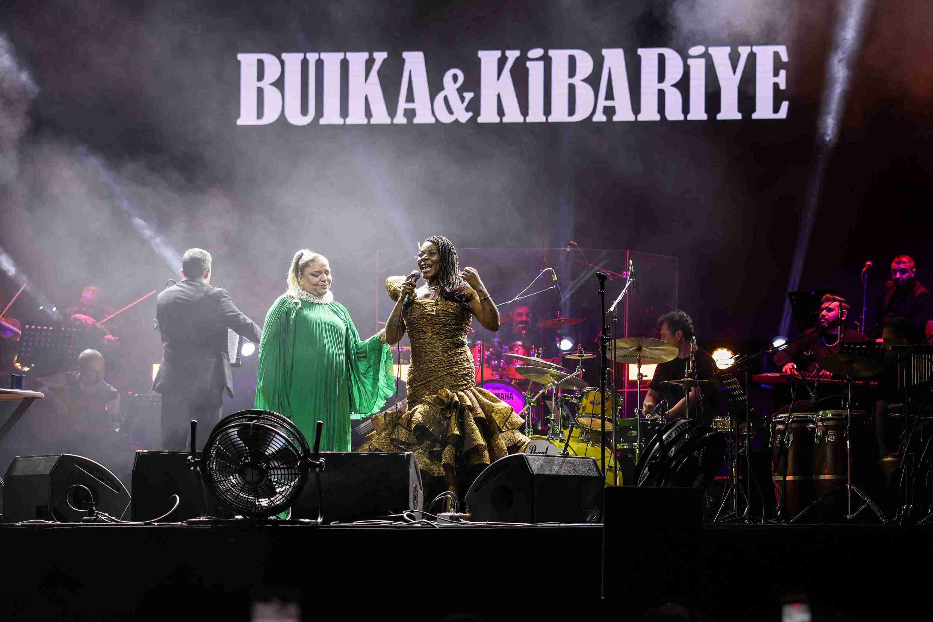 Aa 20250227 37180294 37180292 Buika Ve Kibariye Birlikte Konser Verdi 11Zon